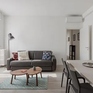 Apartment Amazing 2 Bedrooms Apt - Yellow Line, Milan