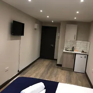  Apartment Bedfont House United Kingdom