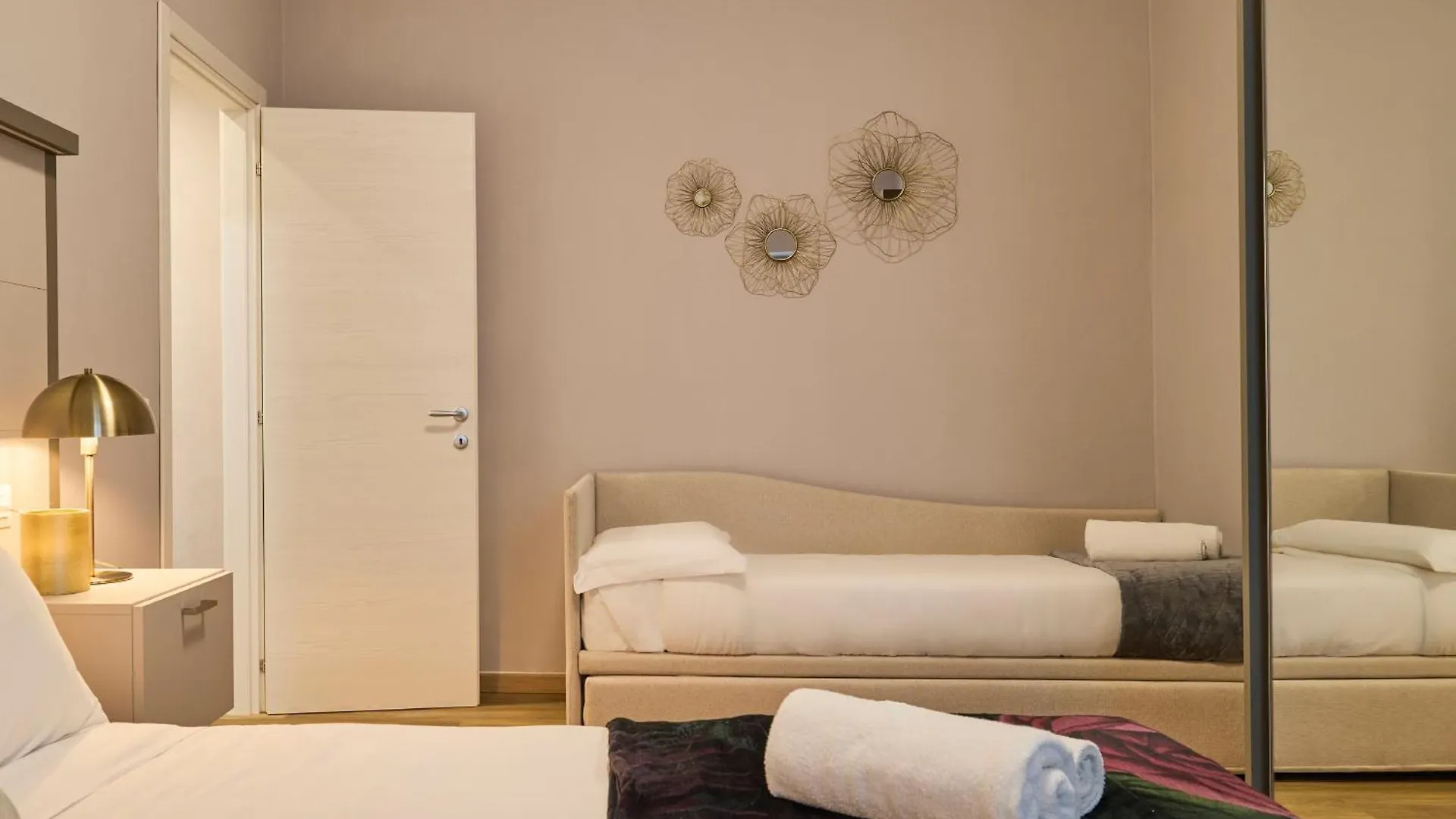 Milan Retreats Porta Veneziaアパートメント